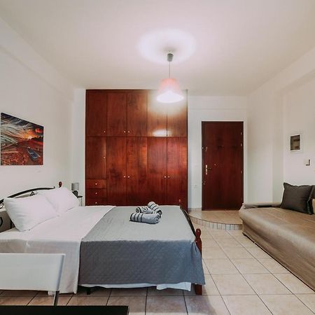 Ferienwohnung House In The Center Kalamata Exterior foto